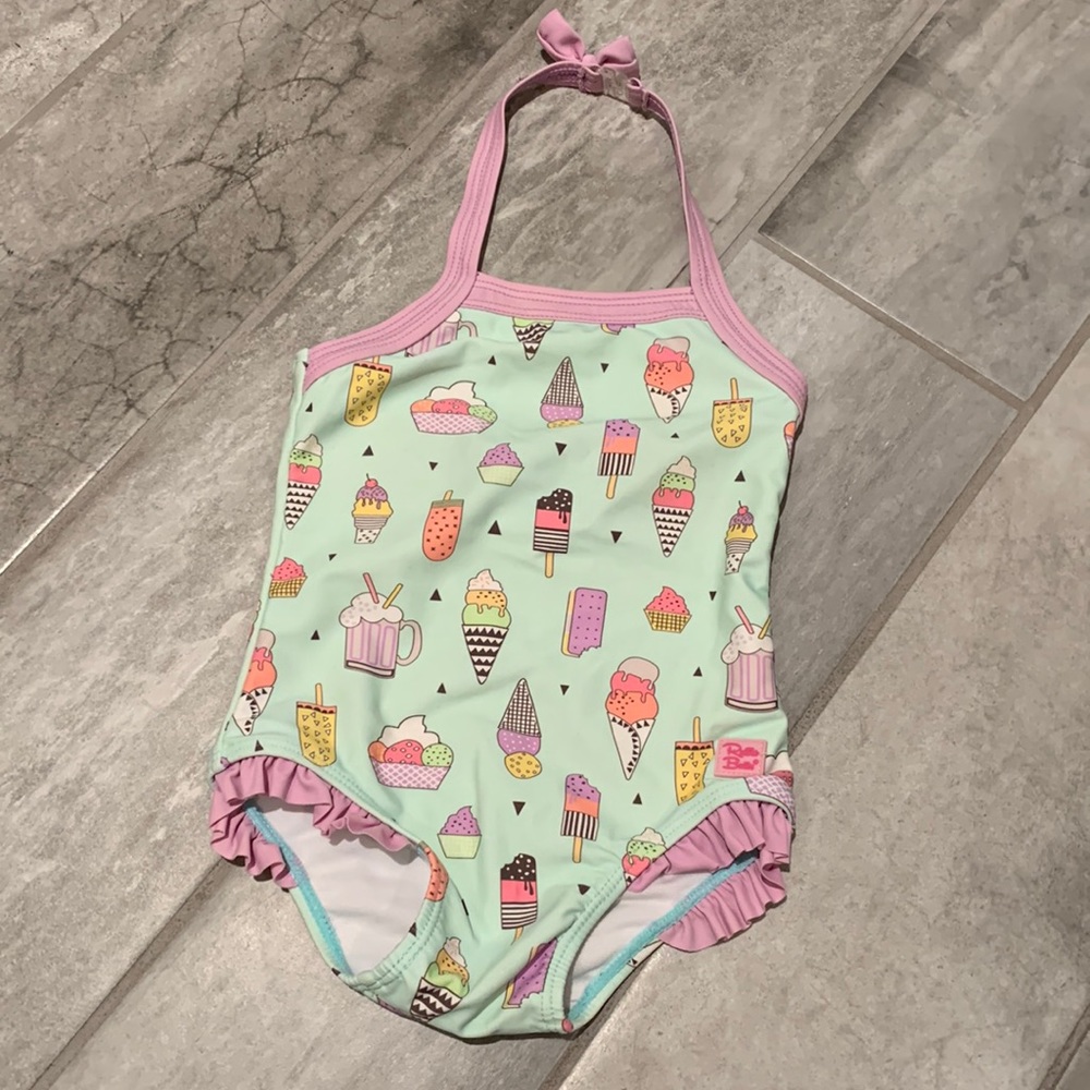 One piece Swimsuit